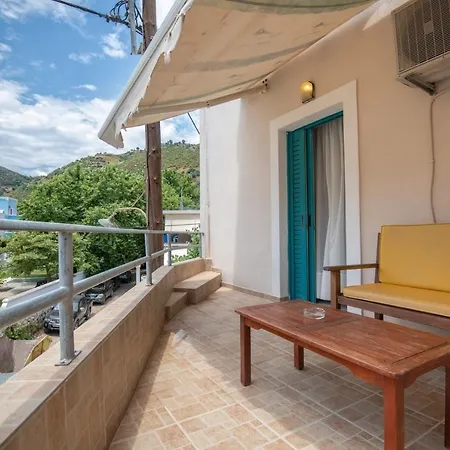 Lejlighedshotel Puerto Seaside Akhladherí